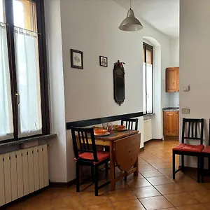  Appartamento La Casetta - Tranquillo In Pieno Centro - Con Garage